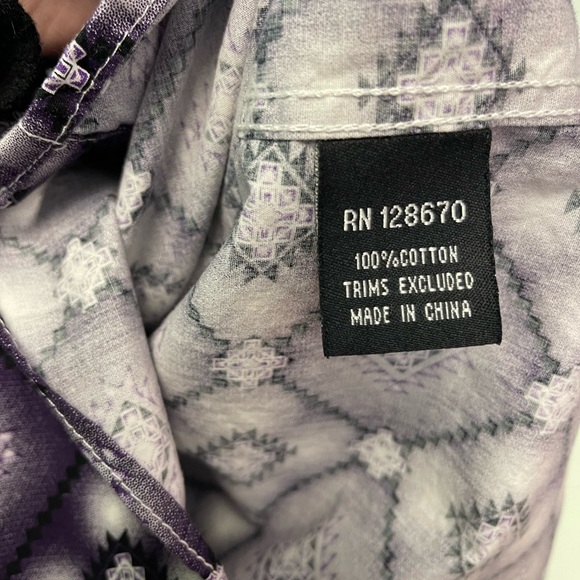 Cowgirl Hardware Purple Patterned Western Shirt - Picture 6 of 10